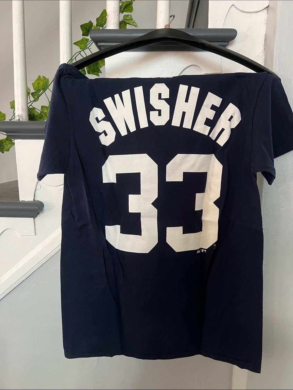 Navy New York Yankees throwback SWISHER 33 tee